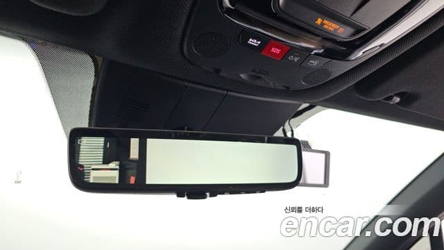 Kia Sorento 2024 — ფოტო 18/20