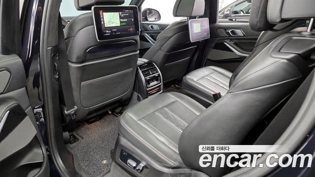 BMW X7 2019 — Фото 13/20