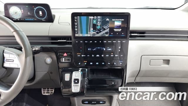 Hyundai Staria 2022 — Şəkil 15/20