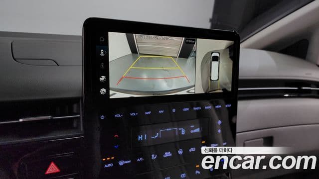Hyundai Staria 2022 — Şəkil 16/20