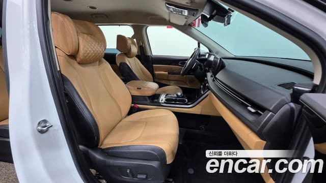 Kia Carnival 2020 — Şəkil 10/20