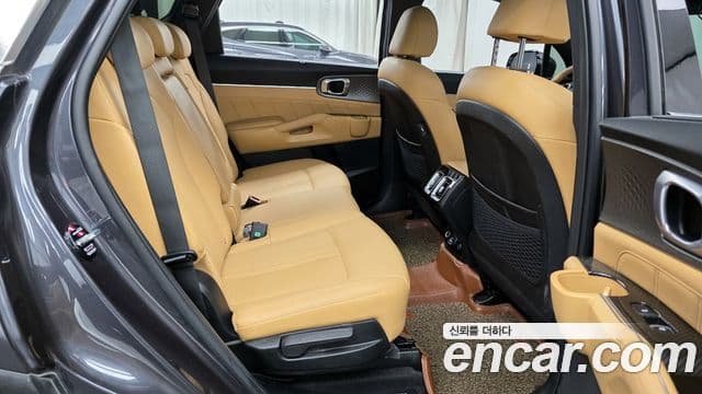 Kia Sorento 2022 — Şəkil 11/20