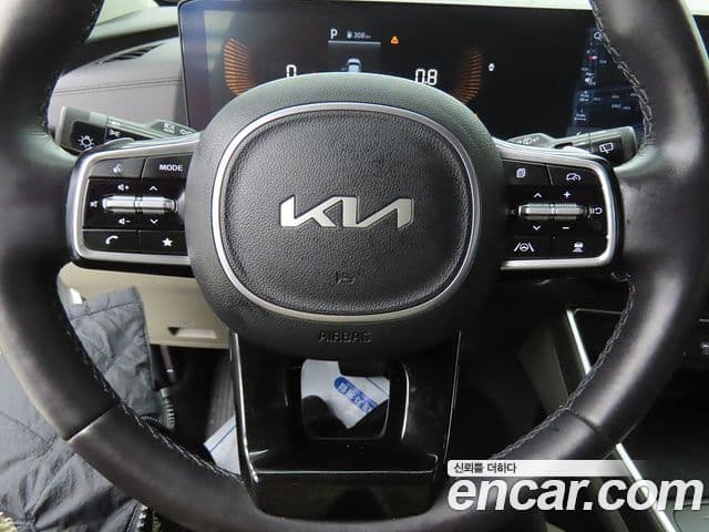 Kia Carnival 2024 — ფოტო 12/20
