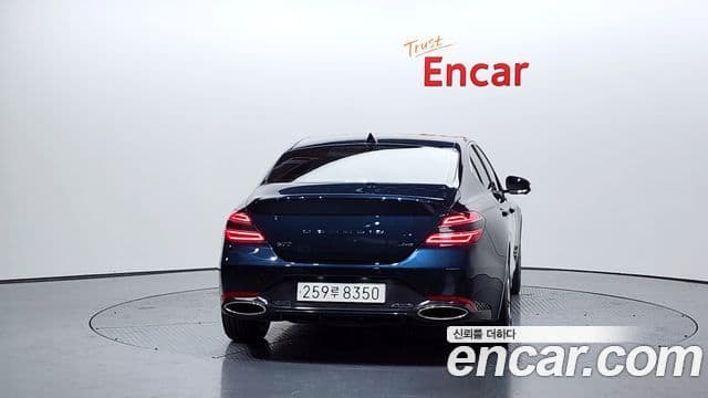 Genesis G70 2023 — ფოტო 2/20