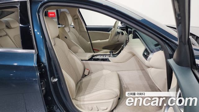Genesis G70 2023 — ფოტო 5/20