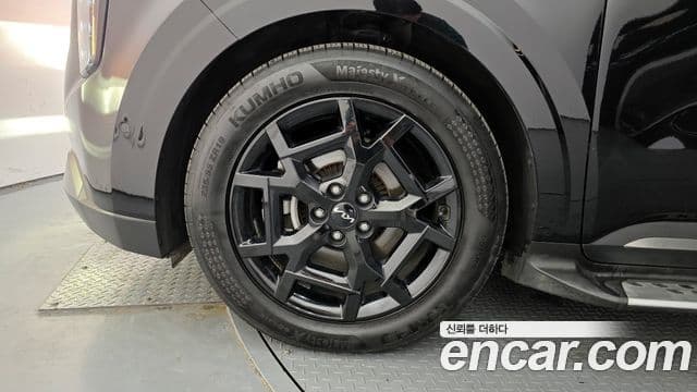 Kia Carnival 2023 — Şəkil 5/20
