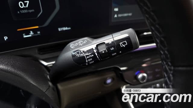 Kia Carnival 2023 — Şəkil 16/20