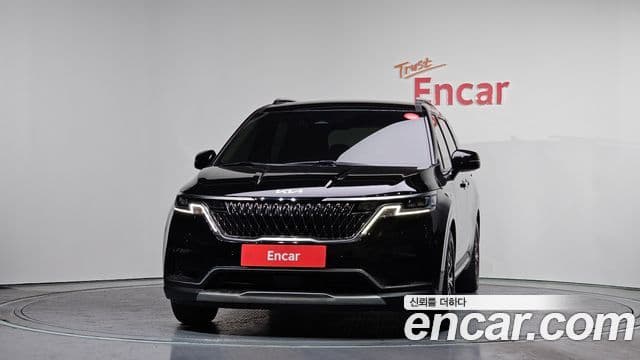 Kia Carnival 2023 — Şəkil 2/20