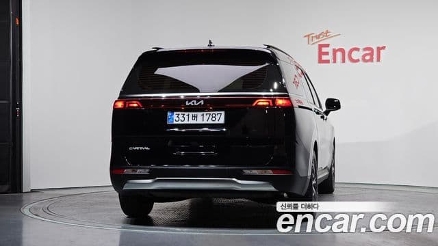 Kia Carnival 2023 — Şəkil 3/20