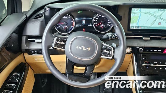 Kia Carnival 2023 — Şəkil 13/20