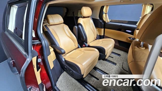Kia Carnival 2020 — Şəkil 12/20