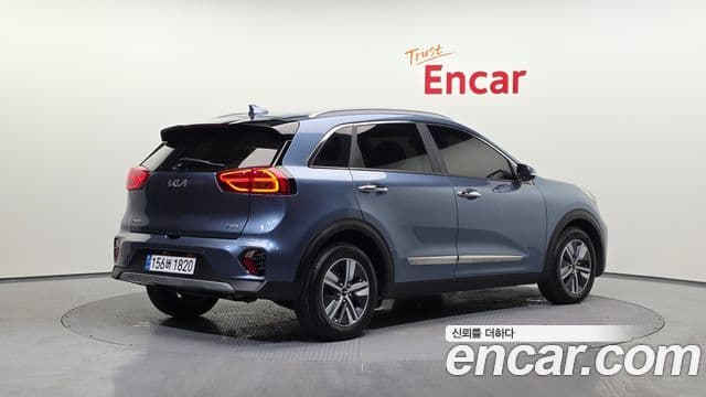 Kia Niro 2021 — Şəkil 2/20