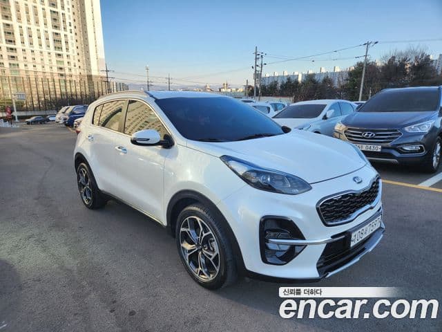 Kia Sportage The Bold 2020 — ფოტო 14/20