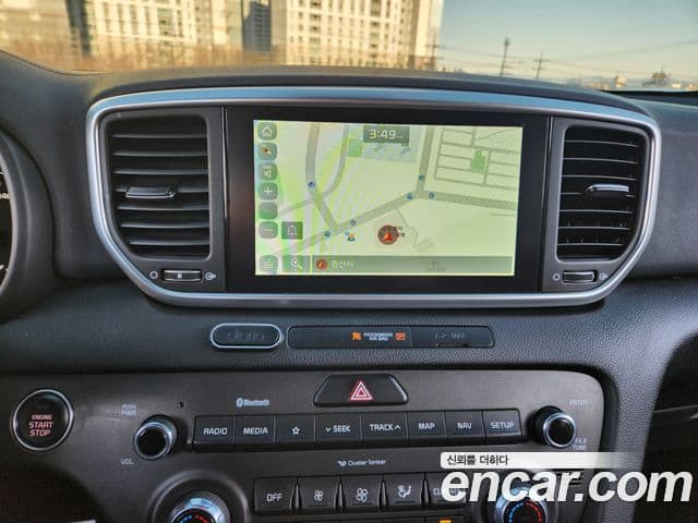 Kia Sportage The Bold 2020 — ფოტო 16/20