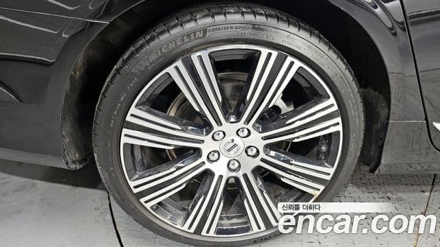Volvo S90 2023 — ფოტო 4/20