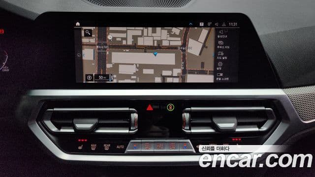 BMW 3 Series 2021 — ფოტო 14/20