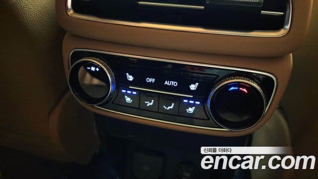 Genesis GV80 2022 — ფოტო 18/20