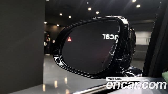 Genesis GV80 2022 — ფოტო 19/20