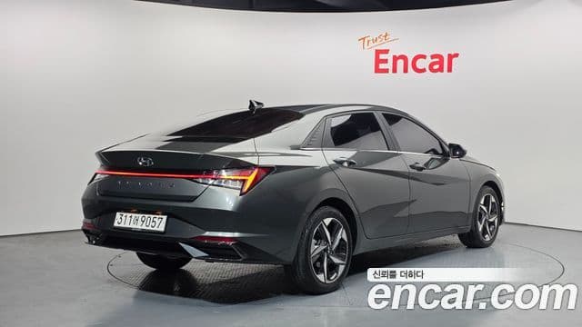 Hyundai The New Avante Hybrid 2021 — Şəkil 15/20