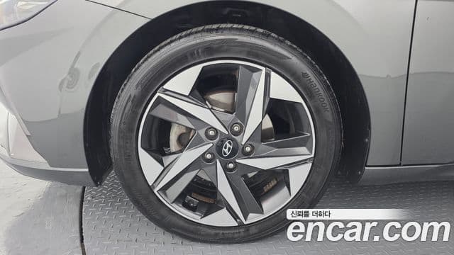 Hyundai The New Avante Hybrid 2021 — Şəkil 20/20