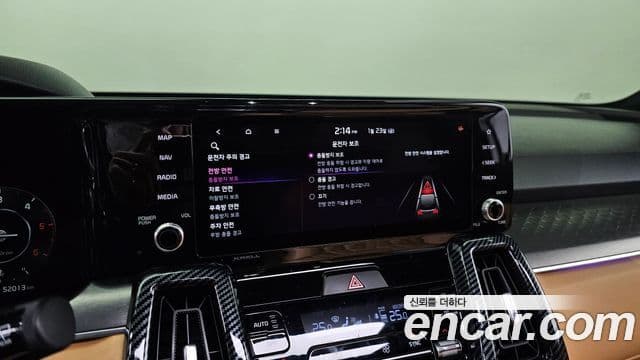 Kia Sorento 2021 — ფოტო 15/20