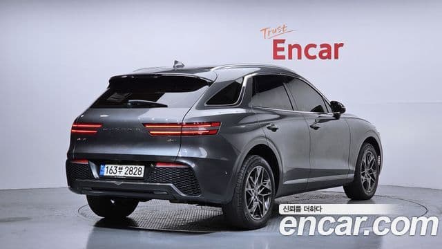 Genesis GV70 2021 — ფოტო 2/20