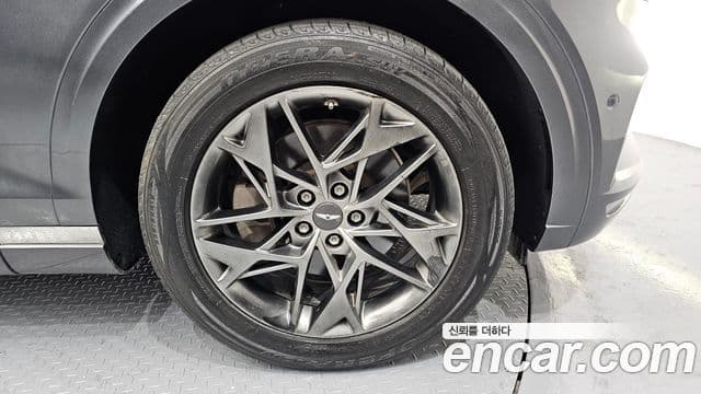 Genesis GV70 2021 — ფოტო 5/20