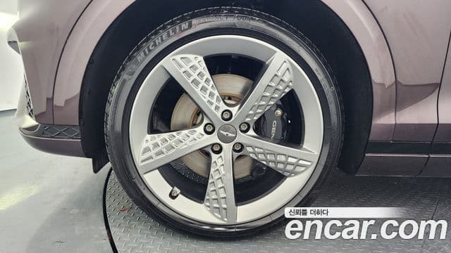 Genesis GV70 2021 — Şəkil 5/20