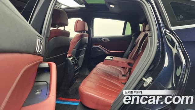 BMW X6 2021 — Photo 11/20
