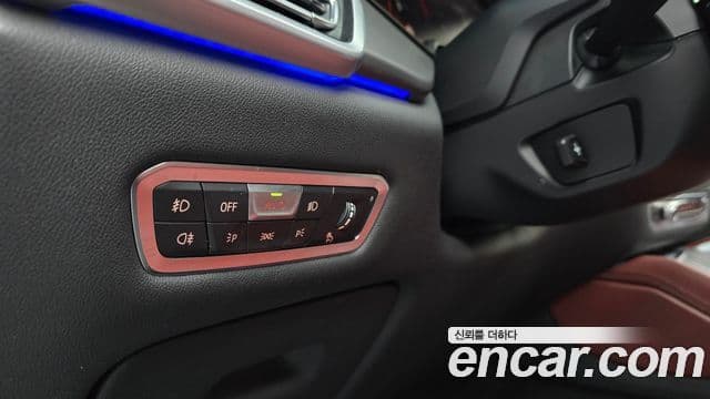 BMW X6 2021 — Photo 10/20