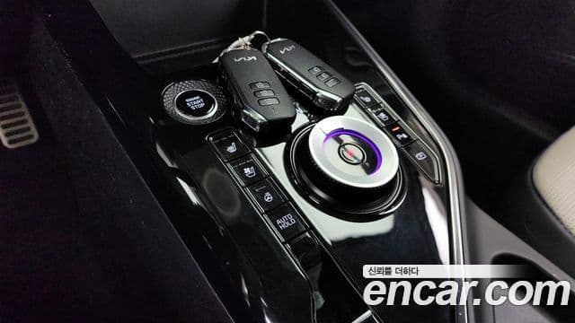 Kia Niro 2022 — Şəkil 8/20