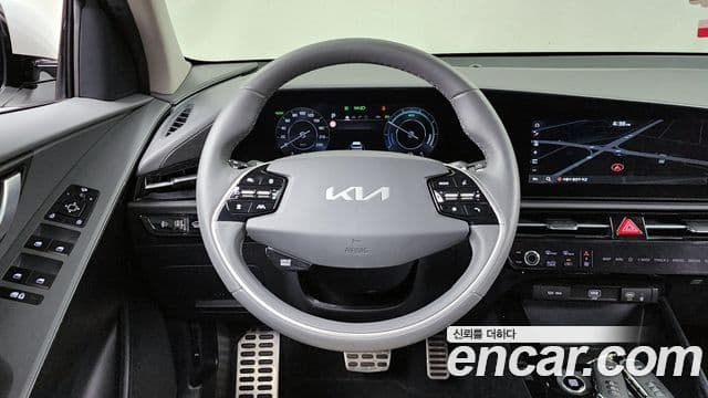 Kia Niro 2022 — Şəkil 13/20