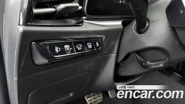 Kia Niro 2022 — Şəkil 16/20