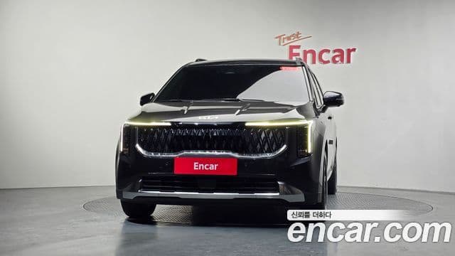 Kia Carnival 2024 — Şəkil 3/20