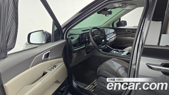 Kia Carnival 2024 — Şəkil 10/20