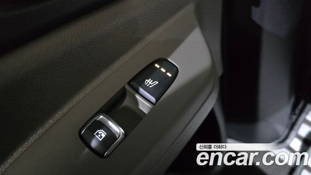 Kia Carnival 2024 — Şəkil 19/20