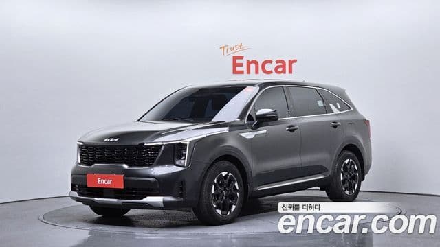 Kia Sorento 2023 — ფოტო 1/20