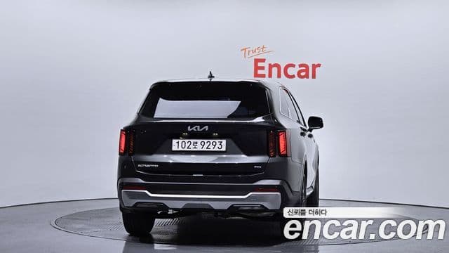 Kia Sorento 2023 — фото 4 из 20