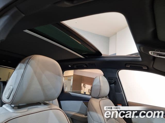 Audi Q7 2024 — фото 12 из 20