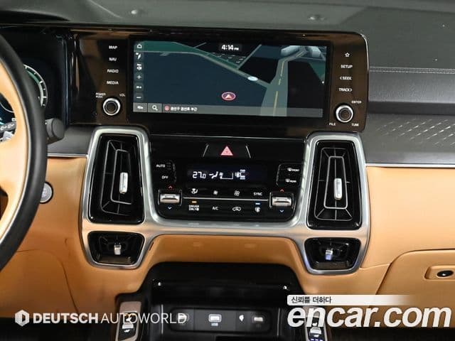 Kia Sorento 2023 — Şəkil 14/20