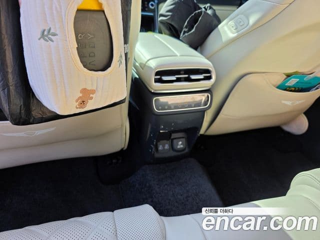 Genesis GV80 2024 — ფოტო 8/19