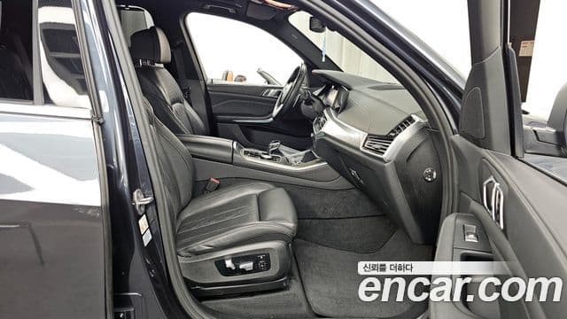 BMW X5 2022 — ფოტო 11/20