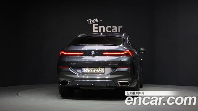 BMW X6 2021 — Photo 9/20