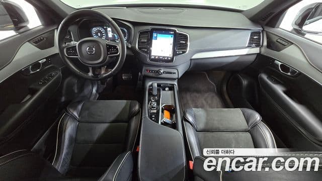 Volvo XC90 2020 — фото 7 из 20