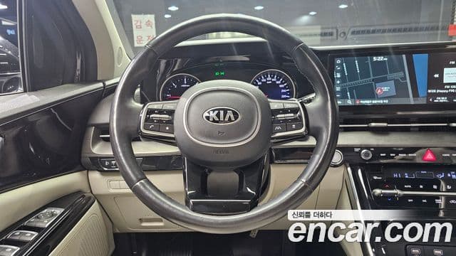 Kia Carnival 2020 — Фото 13/20