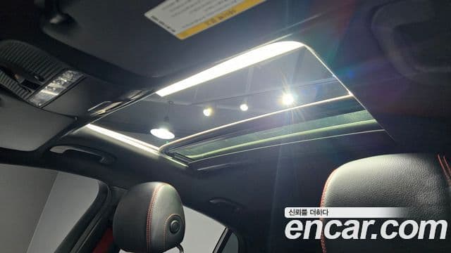 Mercedes-Benz GLC-Class 2019 — Şəkil 17/20