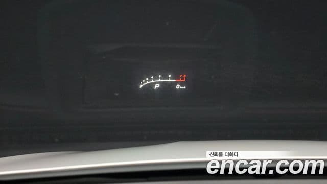 Mercedes-Benz GLC-Class 2019 — Şəkil 18/20