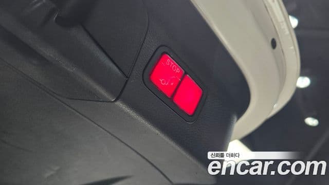 Mercedes-Benz GLC-Class 2019 — Şəkil 19/20