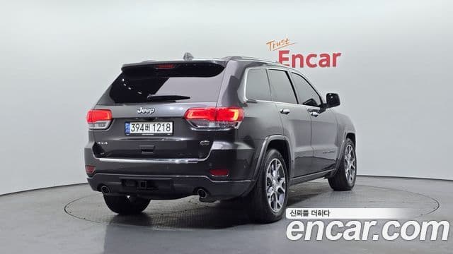 Jeep Grand Cherokee 2021 — Şəkil 2/20