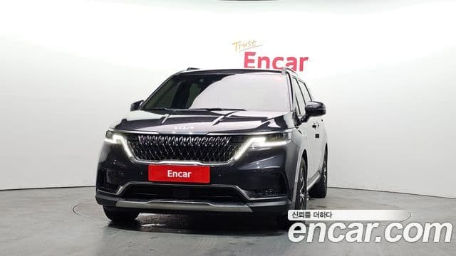 Kia Carnival 2022 — ფოტო 3/20